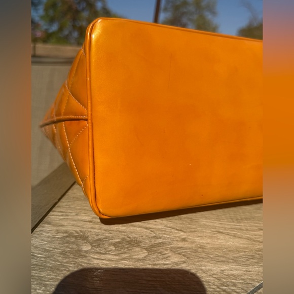 EUC! CHANEL Medallion Tote Vintage Patent Leather Quilted Shoulder Bag - Picture 8 of 17